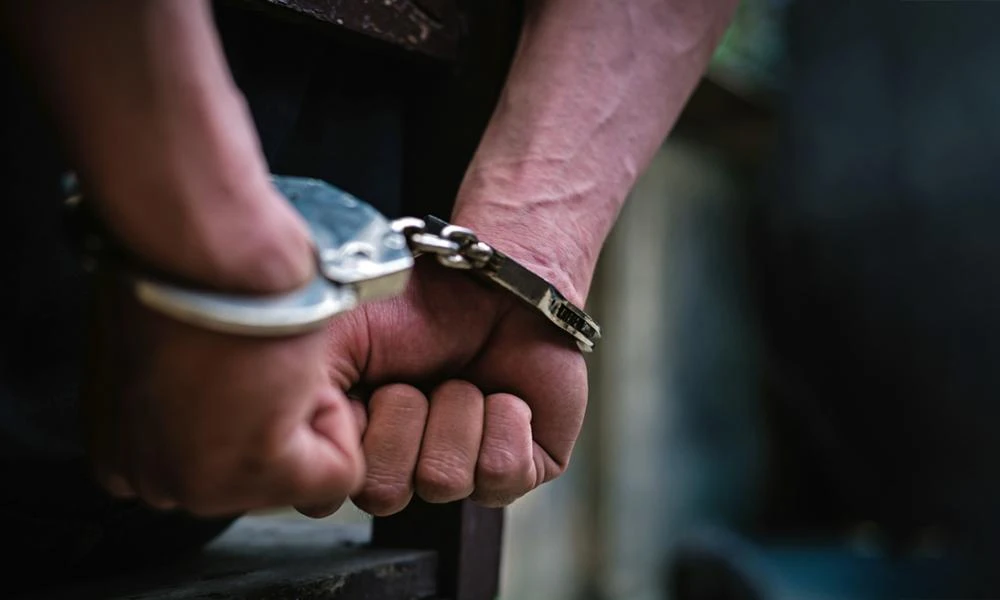 Απίστευτο περιστατικό στην Παλλήνη: Στο αυτόφωρο υποψήφιος δημοτικός σύμβουλος